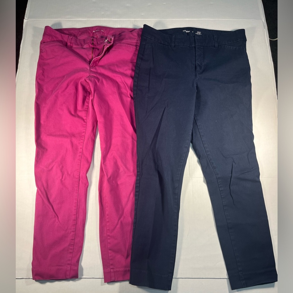 2 pairs Old Navy Pixie Pants Size 6